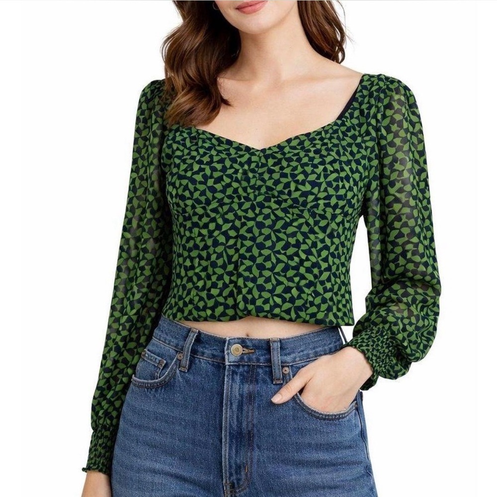 NWT Abercrombie & Fitch Sweetheart Neck Puff Sleeve Crop Top S